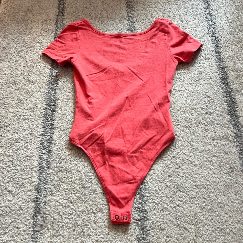 American eagle coral open back bodysuit